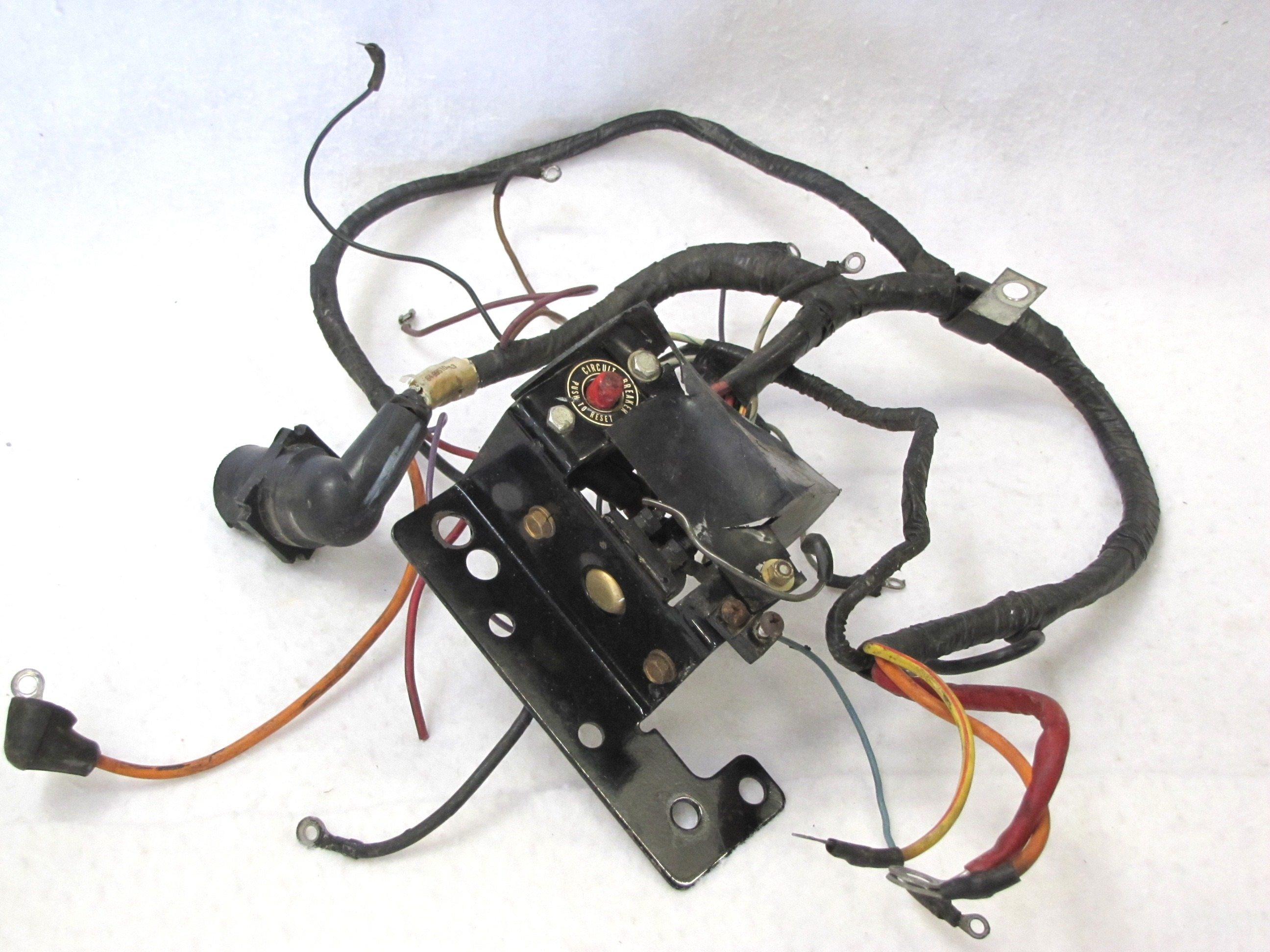 Quicksilver/Mercruiser Engine Wiring Harness & Bracket 84 ... mercruiser wiring harness 