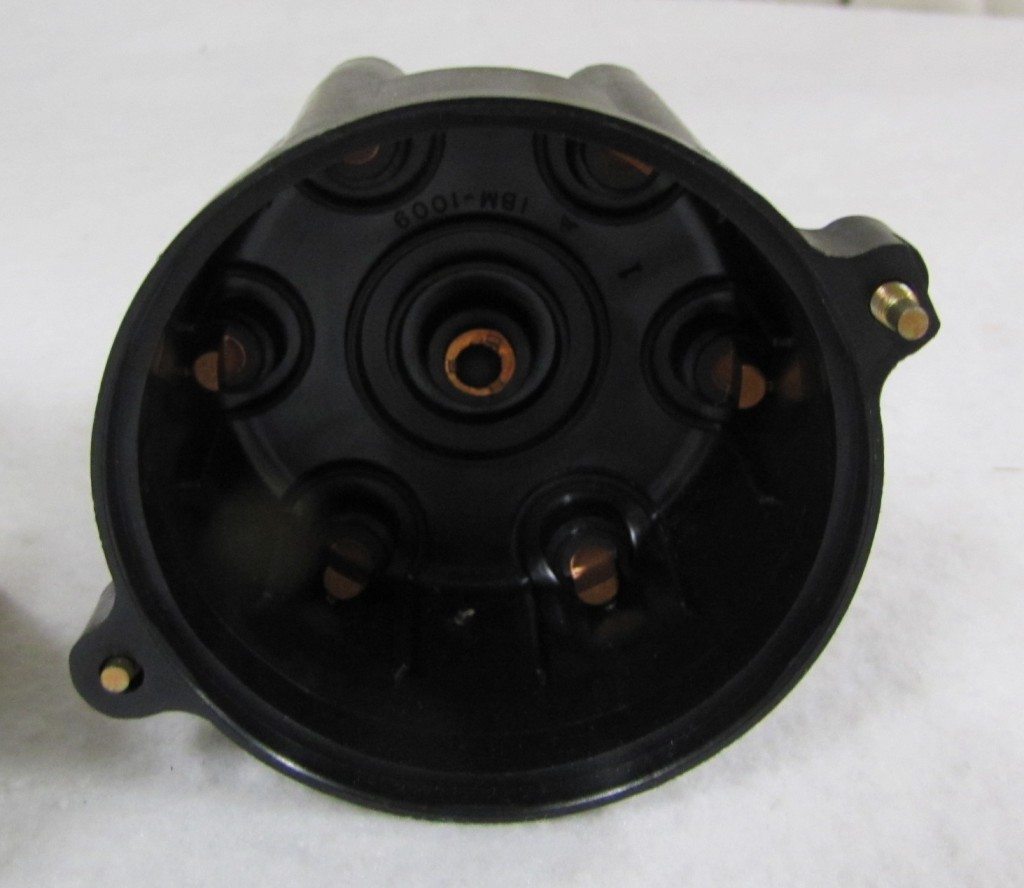 Quicksilver/Mercruiser Distributor Cap 3929086 Express Marine