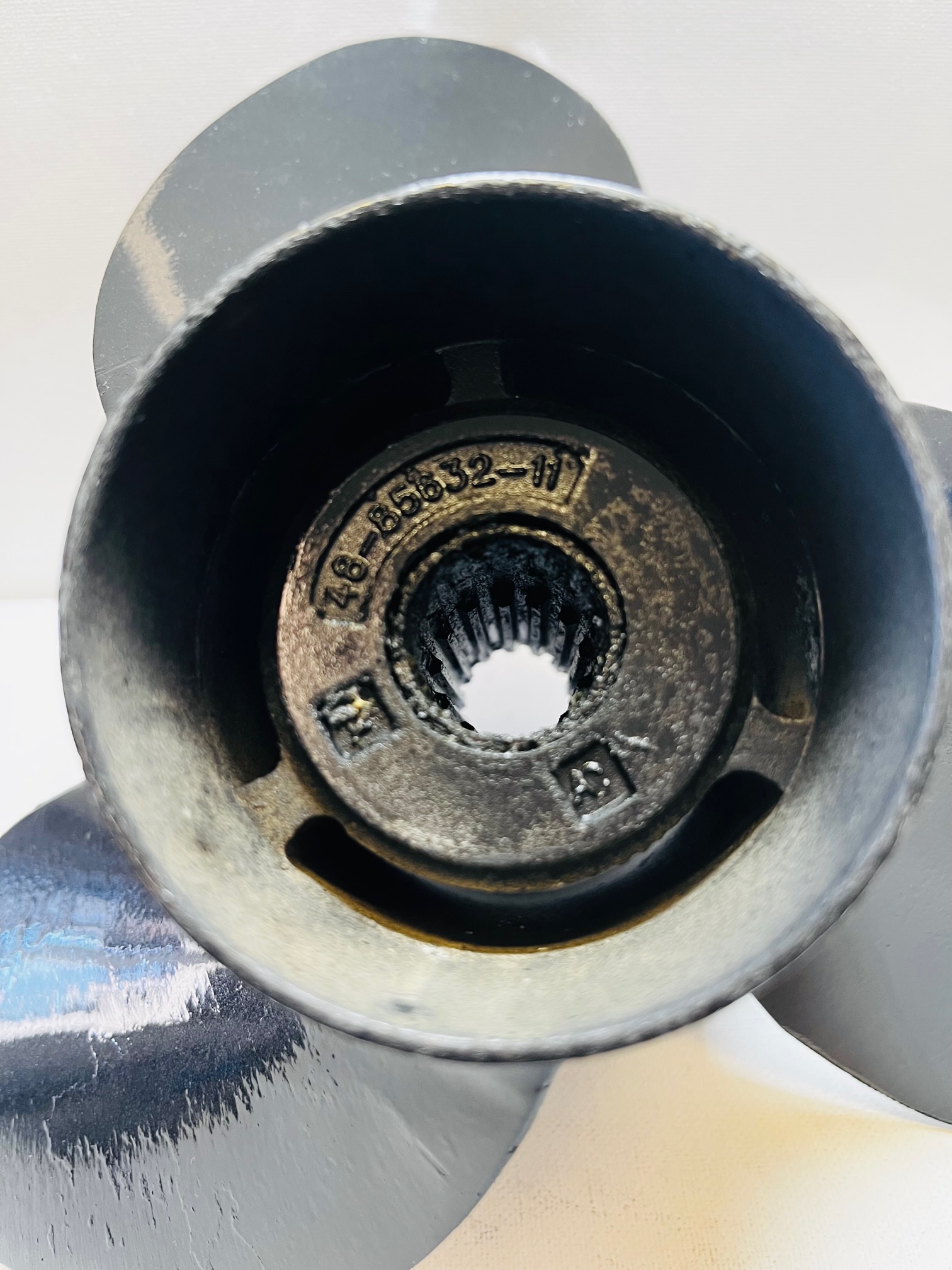 Yamaha Outboard Propellers 13 1/2*15 Inch 6E5 45947 00 EL For Yamaha 50hp 60hp 70hp 75hp 80hp 90hp 115hp 130hp Outboard Propeller Motor Screw Boat Engine Propeller Hub Kit Yamaha