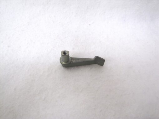 OMC Johnson Evinrude 9.9/15HP Handle Latch 318948 0318948 - Image 2