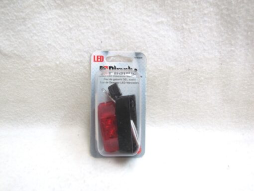 Peterson Piranha LED Sealed Clearance Marker V153KR