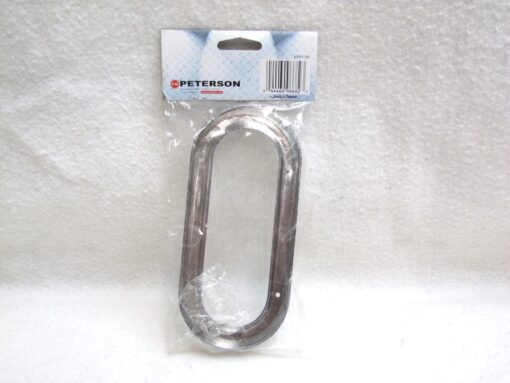 Peterson Trailer Oval Chrome Light Bezel V7011 - Image 3