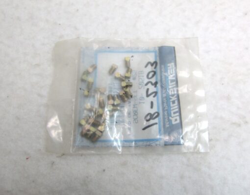 Quicksilver/Mercury Throttle Cable Anchor Set Screw 10-20518 - Image 2