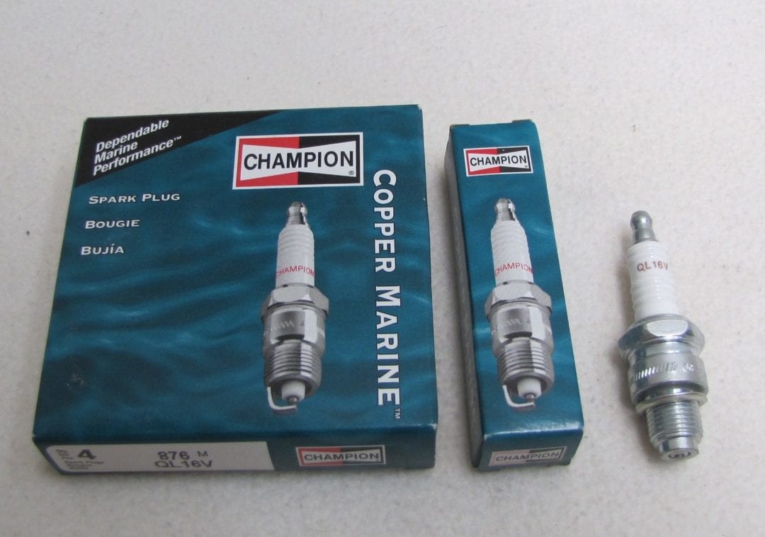 Champion Spark Plug 876 QL16V 4 Pack Express Marine