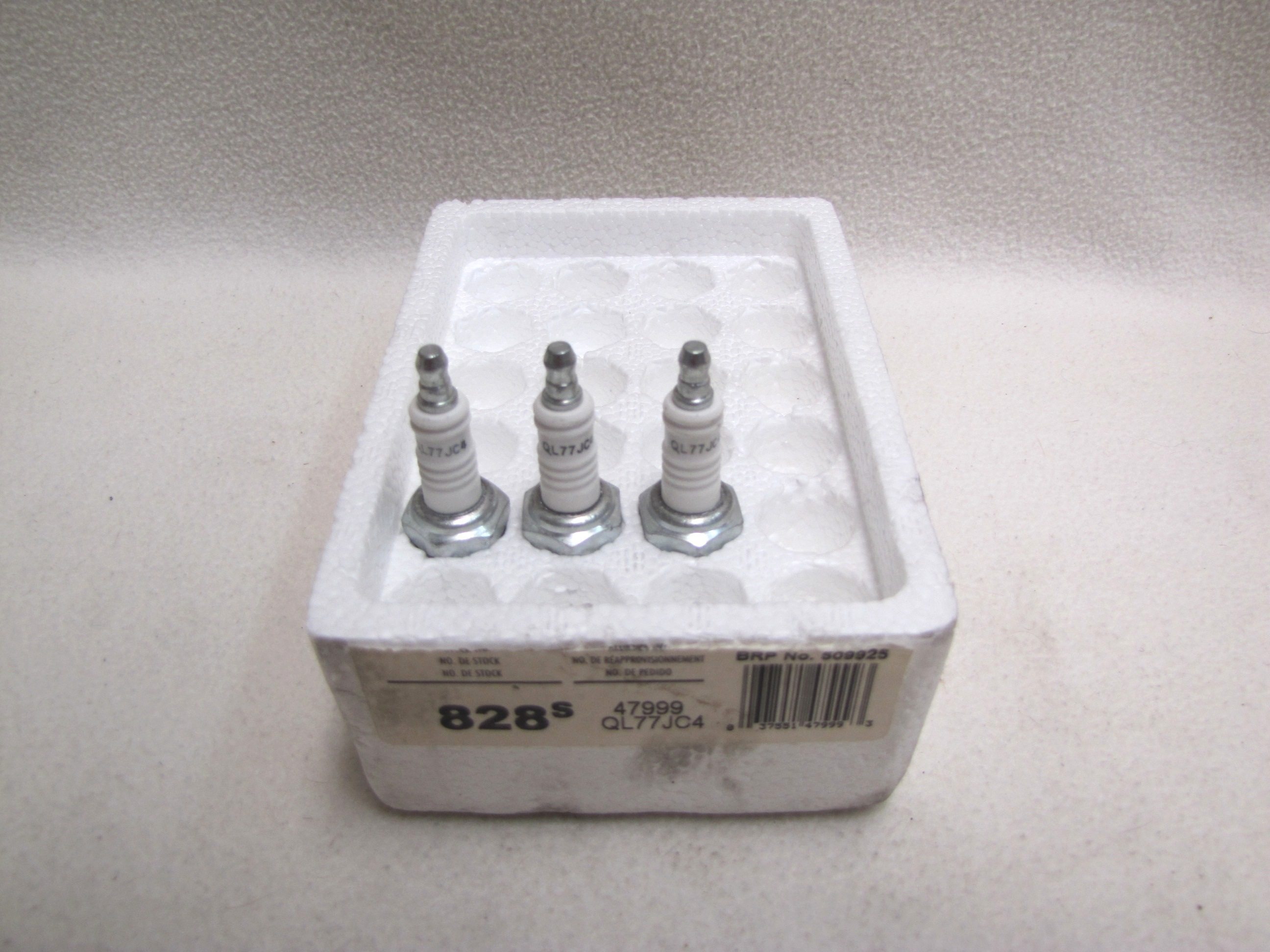 Champion Spark Plug 828S QL77JC4 3 Plugs Express Marine