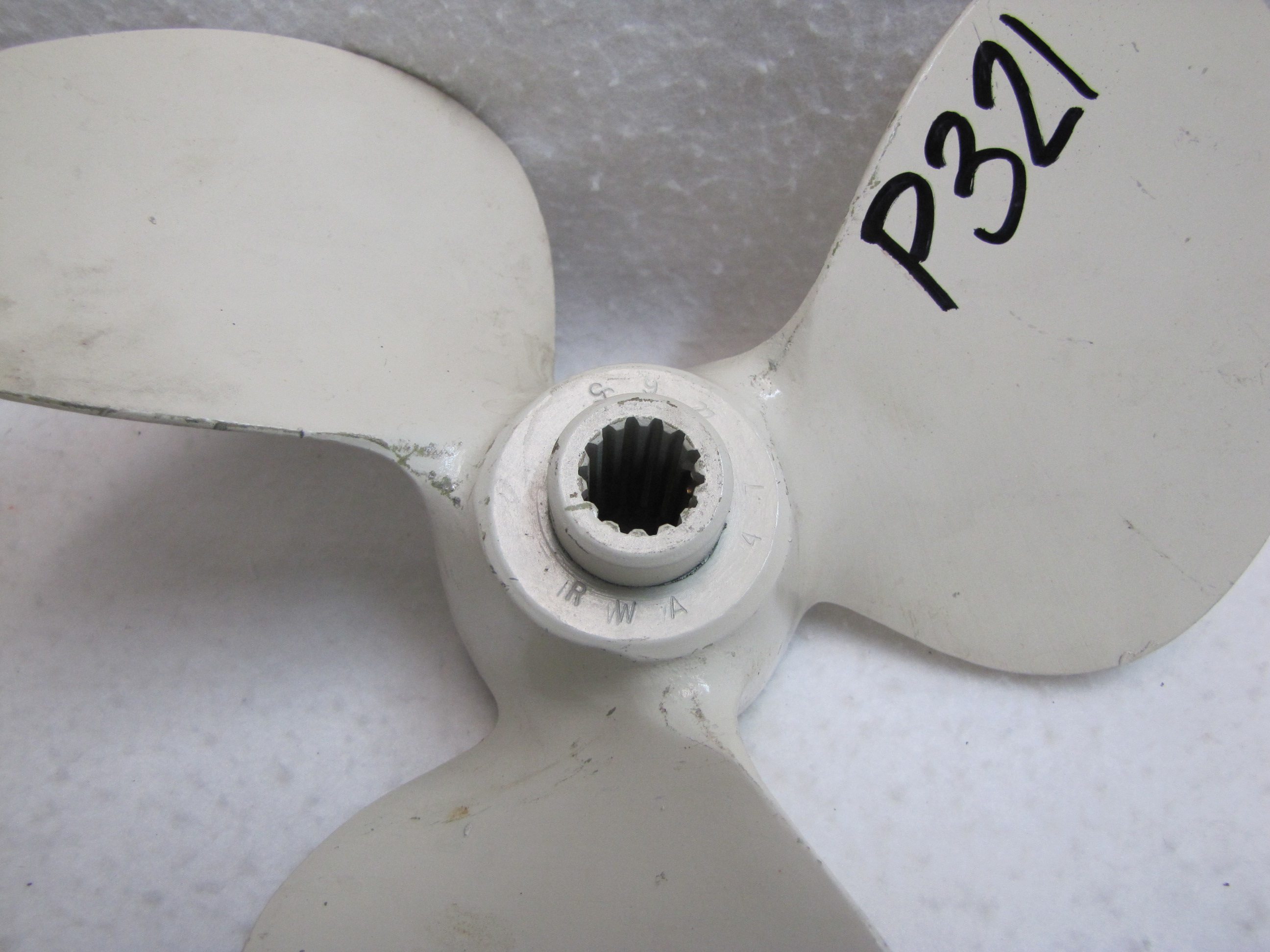 Vintage Chrysler/Johnson Outboard Aluminum Propeller RWA475265