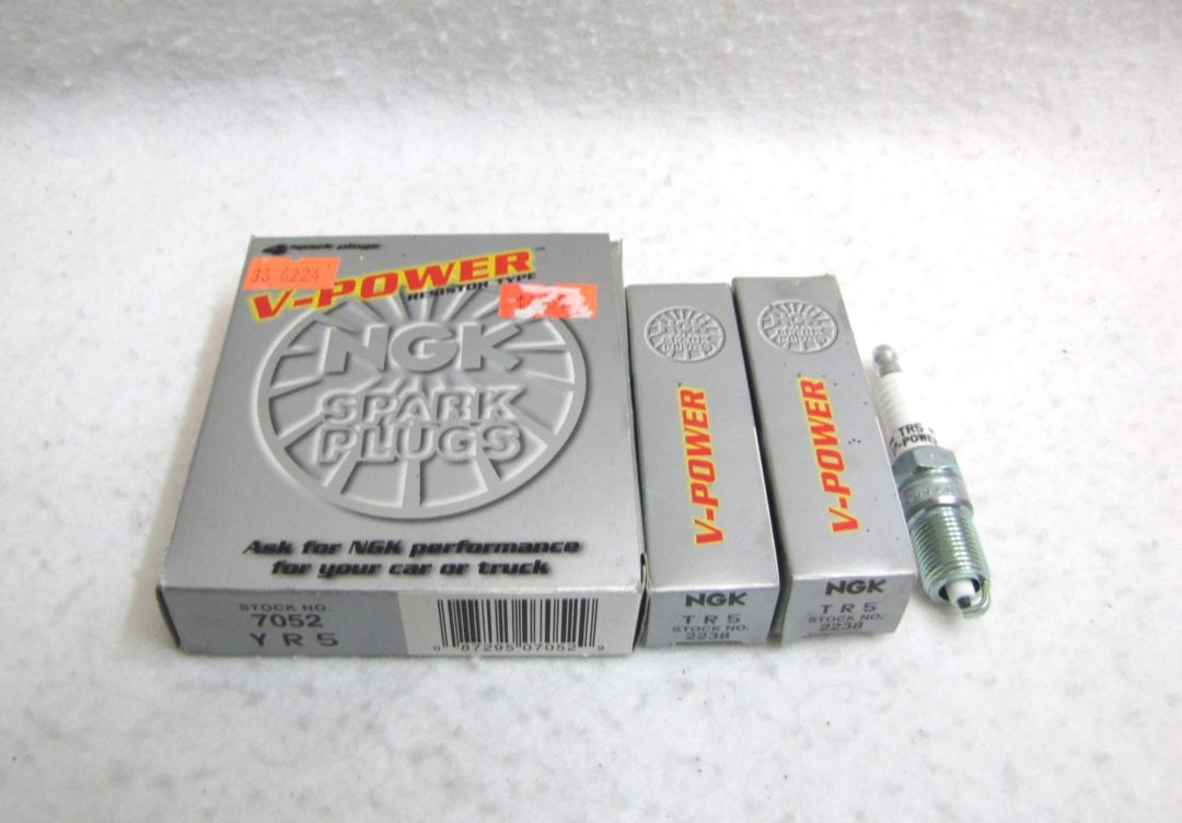 NGK Spark Plugs 7052 YR5 6 Pack Express Marine