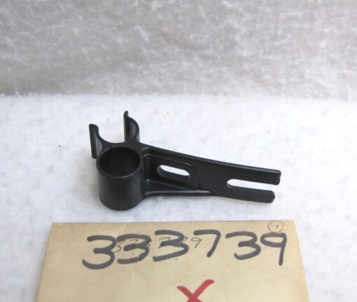OMC/Johnson/Evinrude Fuel Line Retainer 333739/0333739