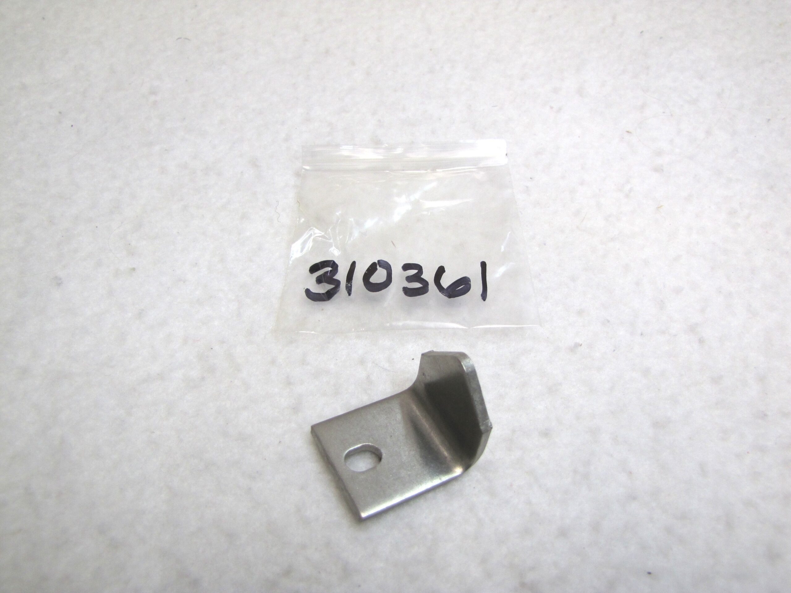 OMC/Johnson/Evinrude Lower Rear Cover Hook 310361 0310361