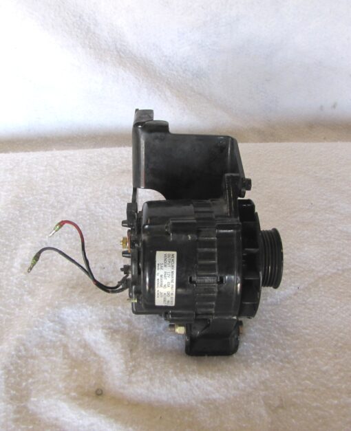 Quicksilver Mercruiser Mando Alternator and Engine Bracket 807653T 861047 - Image 3