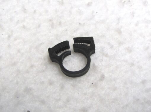 OMC Johnson Evinrude Snap Clamp 322654 0322654