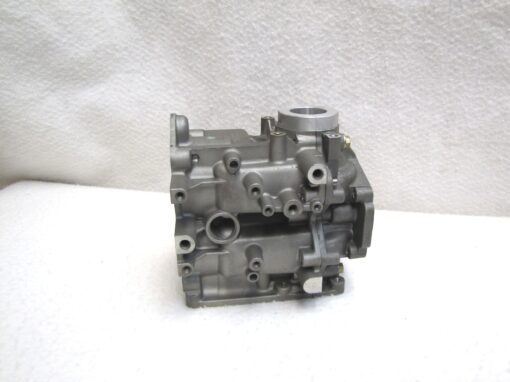 OMC Johnson Evinrude Cylinder and Crankcase Assembly 395884 0395884 - Image 3