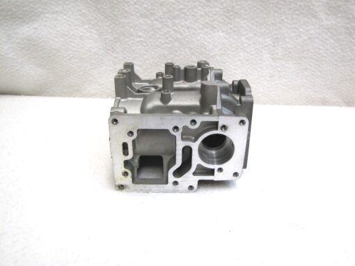 OMC Johnson Evinrude Cylinder and Crankcase Assembly 395884 0395884 - Image 4