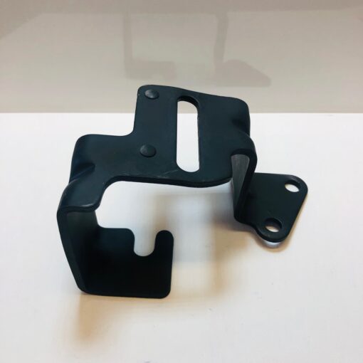 Quicksilver Mercruiser Sea Water Pump Bracket 818379T - Image 3