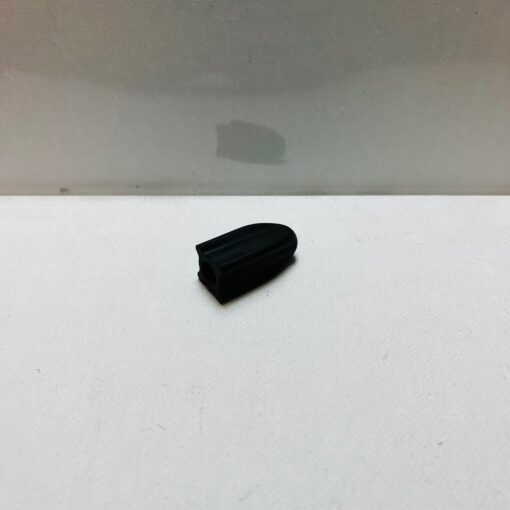 OMC Johnson Evinrude Cowling Rubber Grommet 303922 0303922